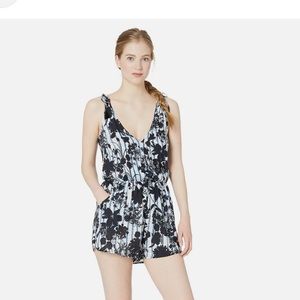 NWT Lucky Brand Romper Cover-up M